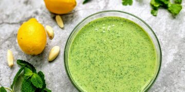 रोज एक ही खाने खाकर हो गई हैं बोर, तो आज ही इन 5 चटनी को खाने में करें शामिल